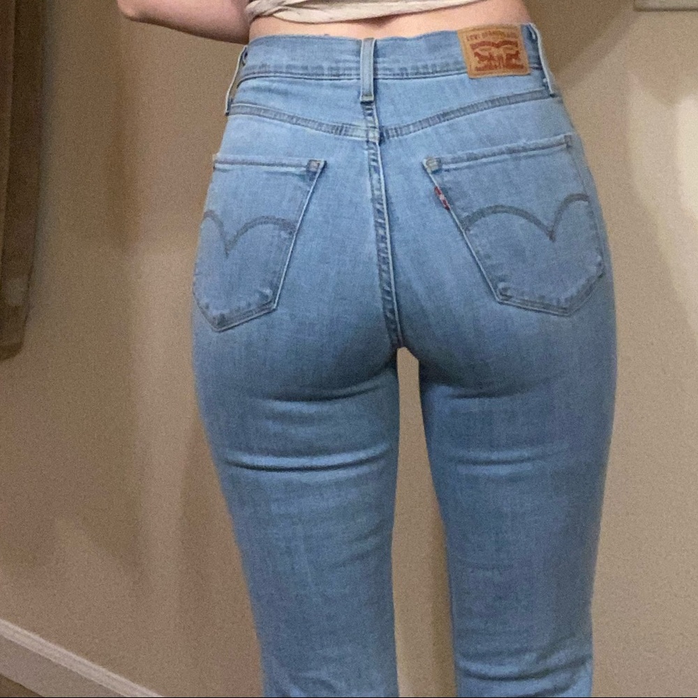 Levi’s high waist jeans